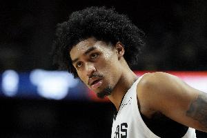 PG模拟器-惨不忍睹！半场榜眼哈珀7中1拿4分 14号秀C-布莱恩特8中1得3分